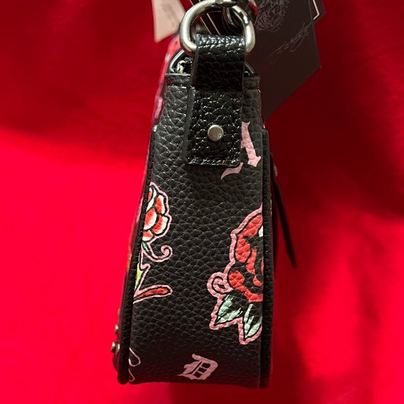 Ed Hardy Satchel Purse Covertible Tote to Crossbody Bag  New - Picture 3 of 10